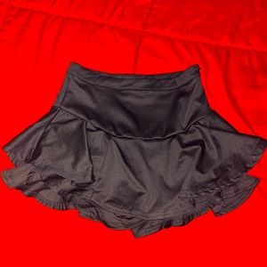 Black skort